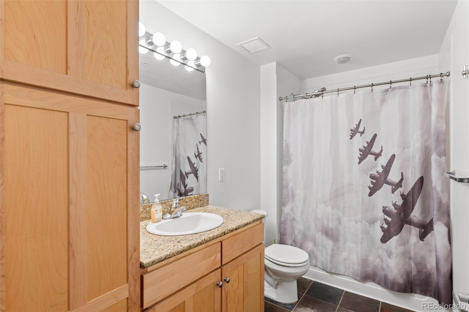1950 N Logan Street Unit: 601