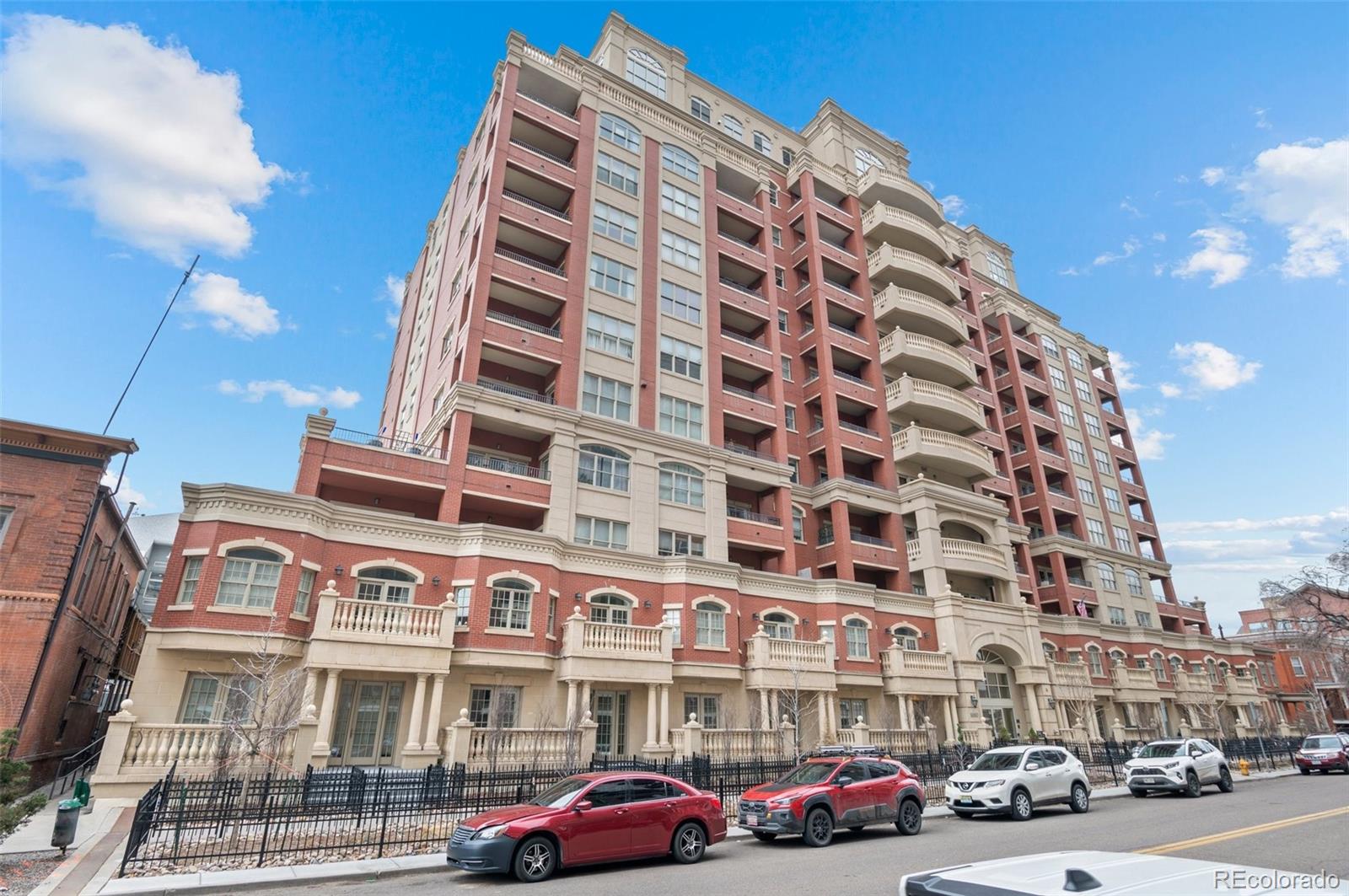 1950 N Logan Street Unit: 601