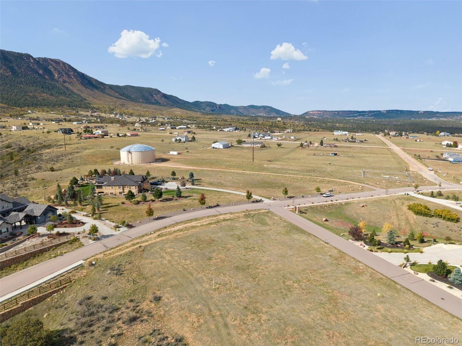 3955 Mesa Top Drive