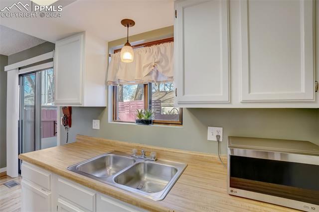 609 Bennett Avenue Unit: A
