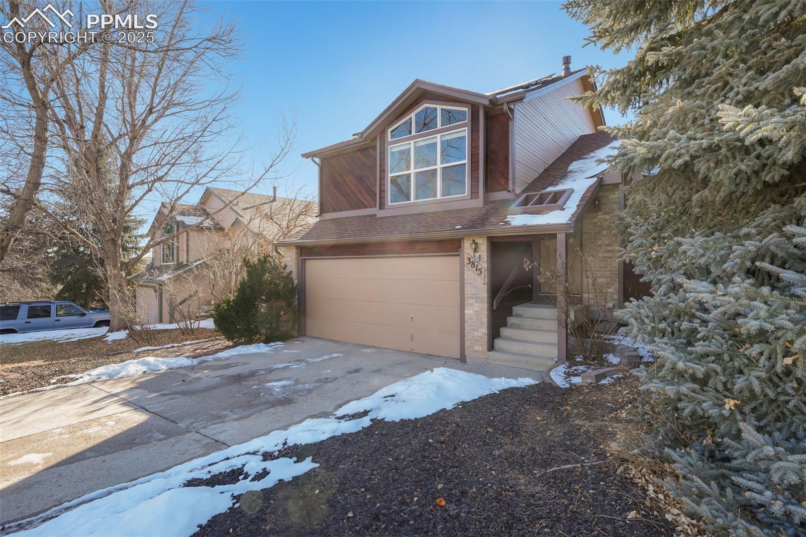 3815 Sedgewood Way