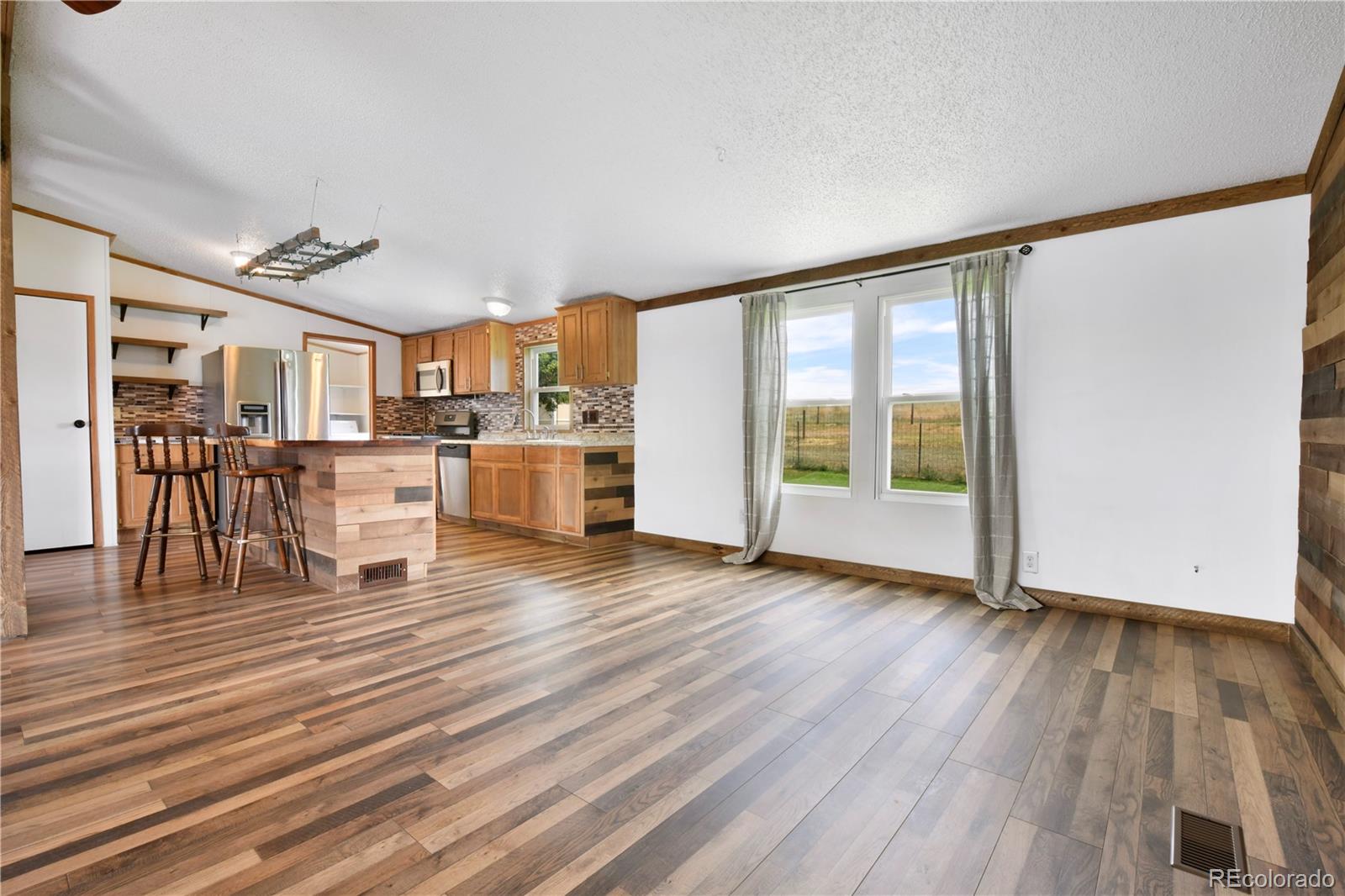 19250 Ramrod Drive
