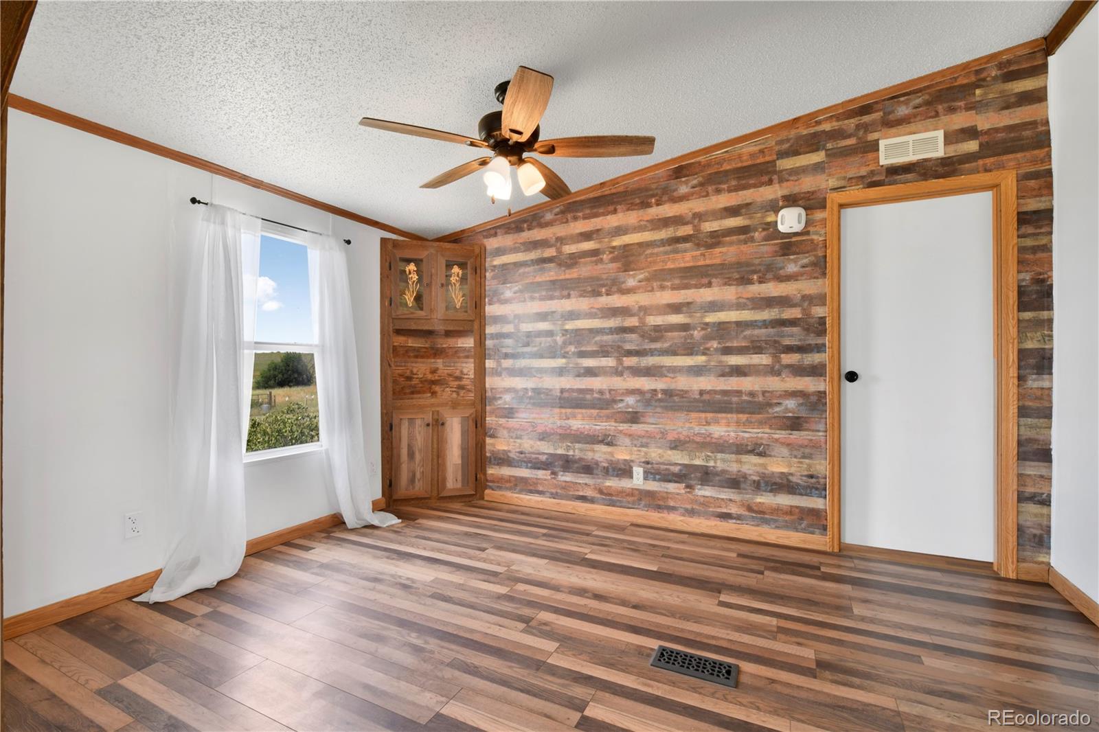 19250 Ramrod Drive