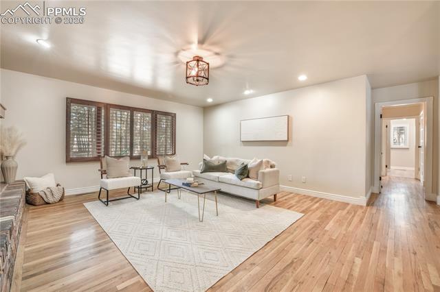 19070 White Fawn Drive