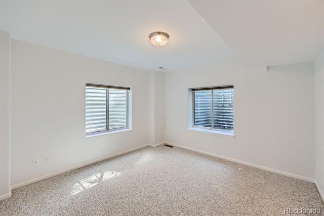 3167 Newport Circle