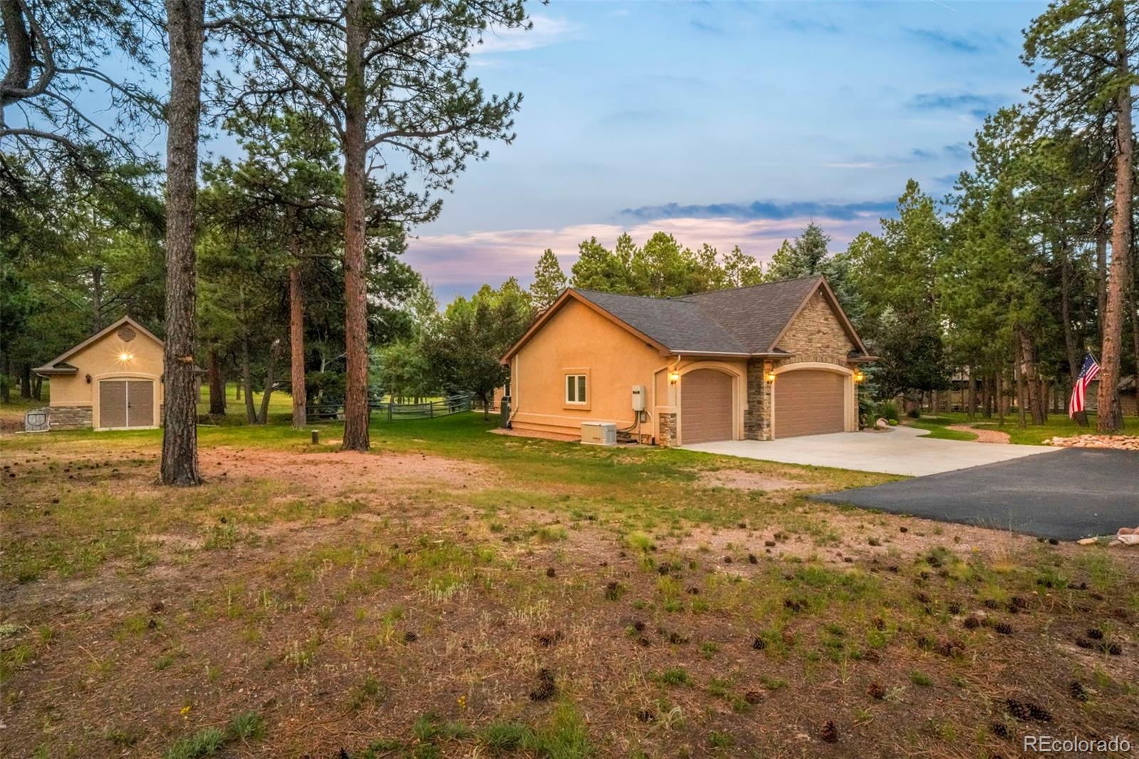 771 Piney Ridge Way
