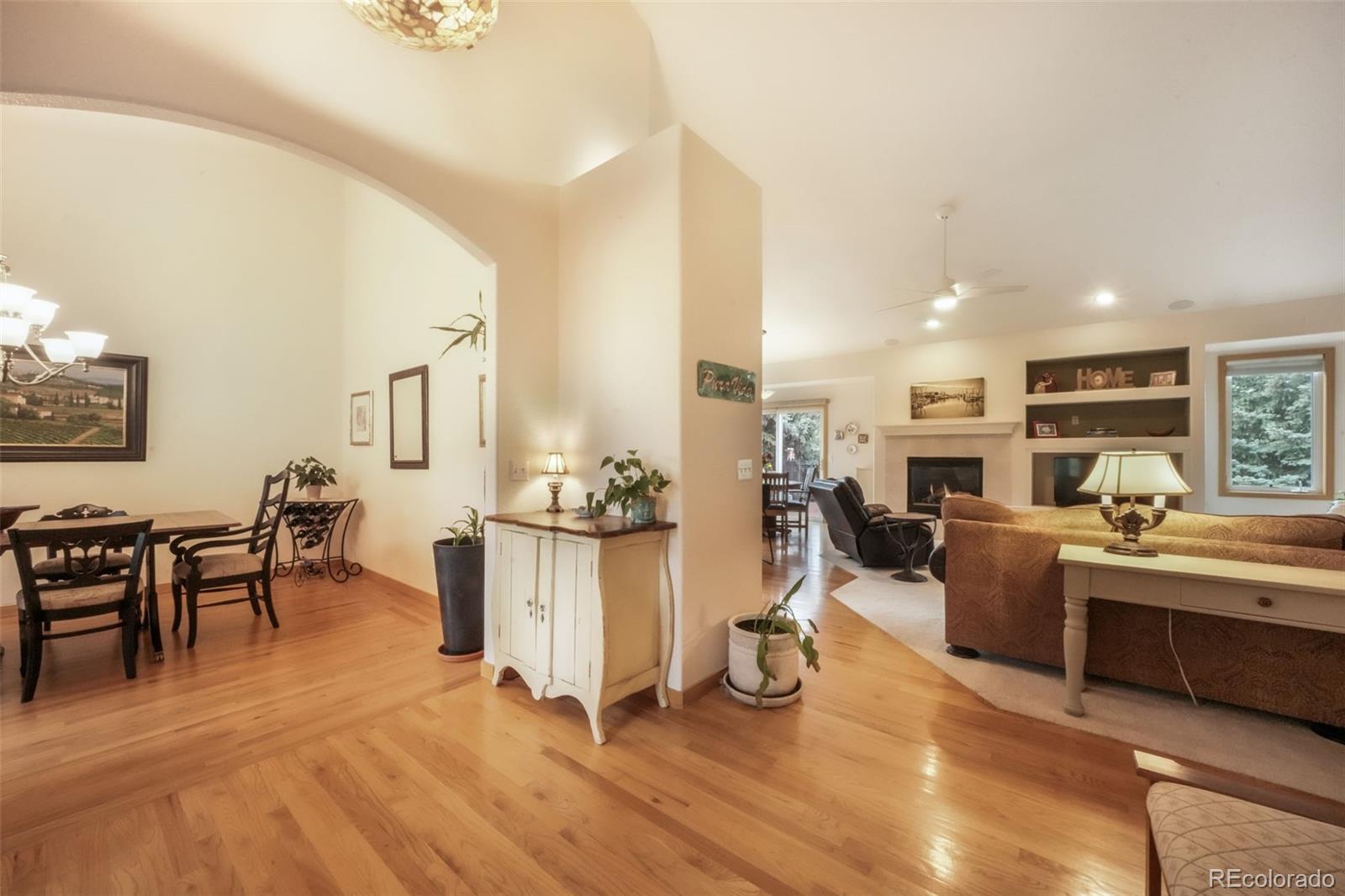 1590 Longview Circle