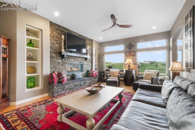 1236 Castlecombe Lane