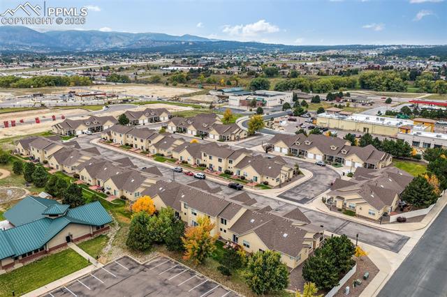 1223 Villa Grove