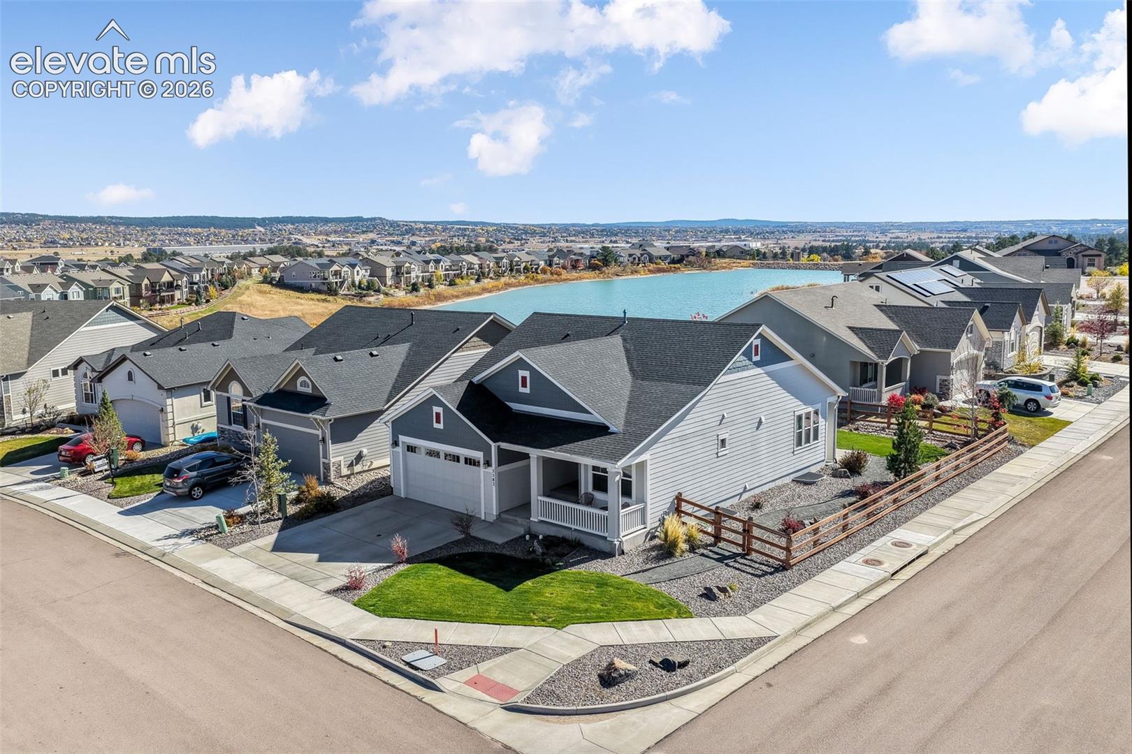 2583 Lakes Edge Drive