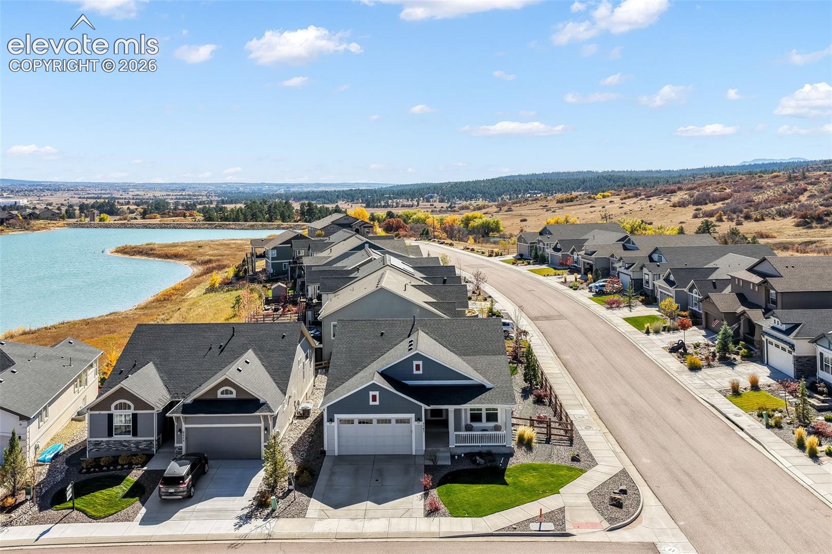 2583 Lakes Edge Drive