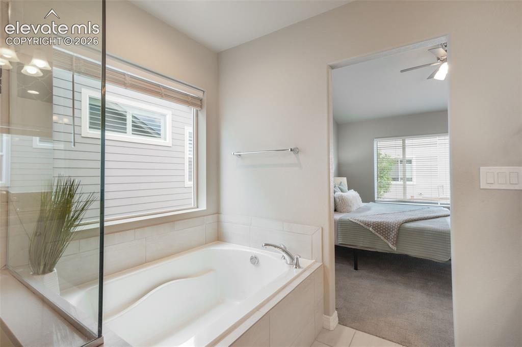 2583 Lakes Edge Drive