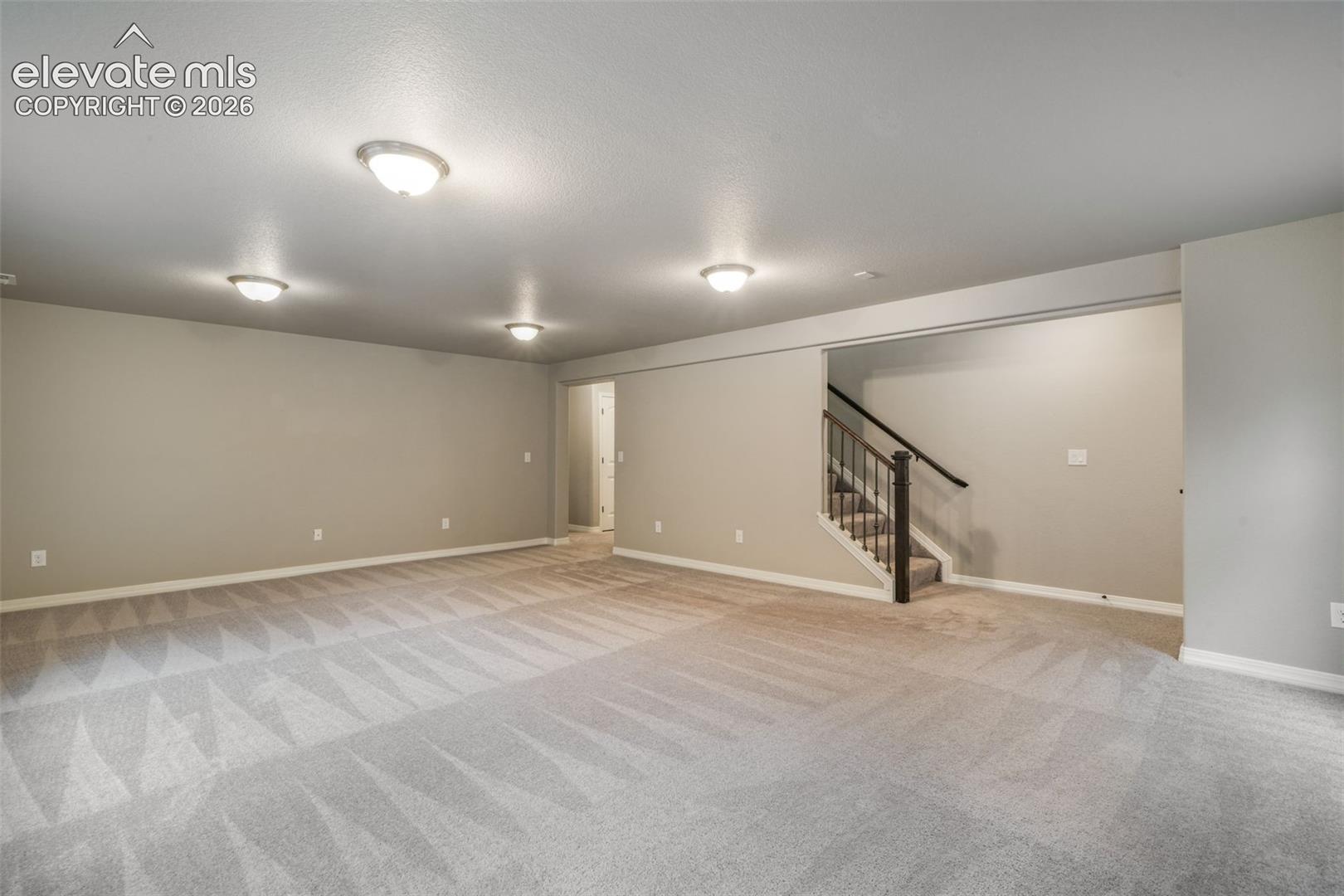 2583 Lakes Edge Drive