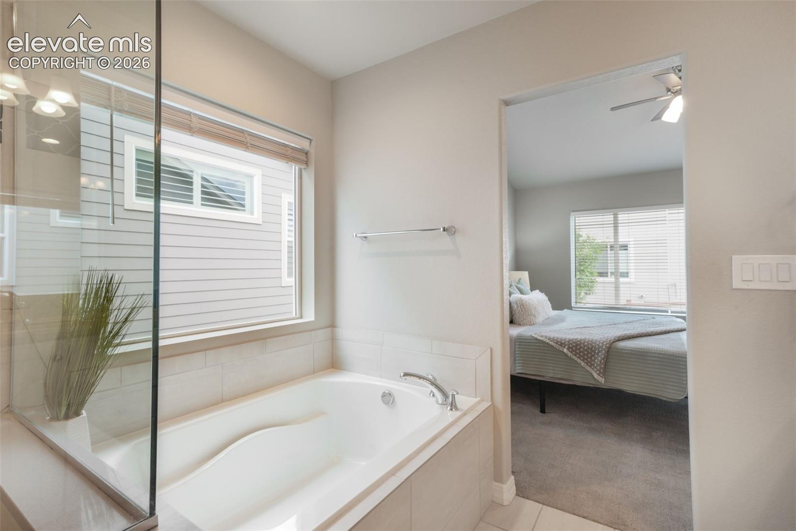 2583 Lakes Edge Drive