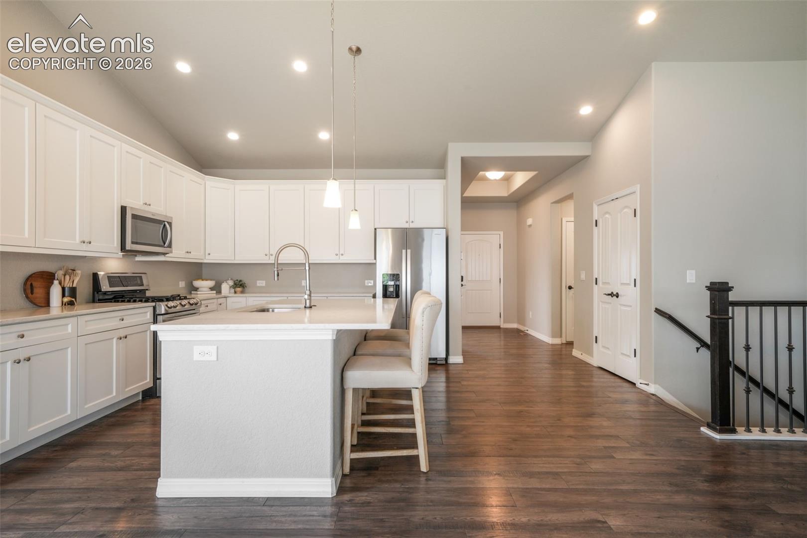 2583 Lakes Edge Drive