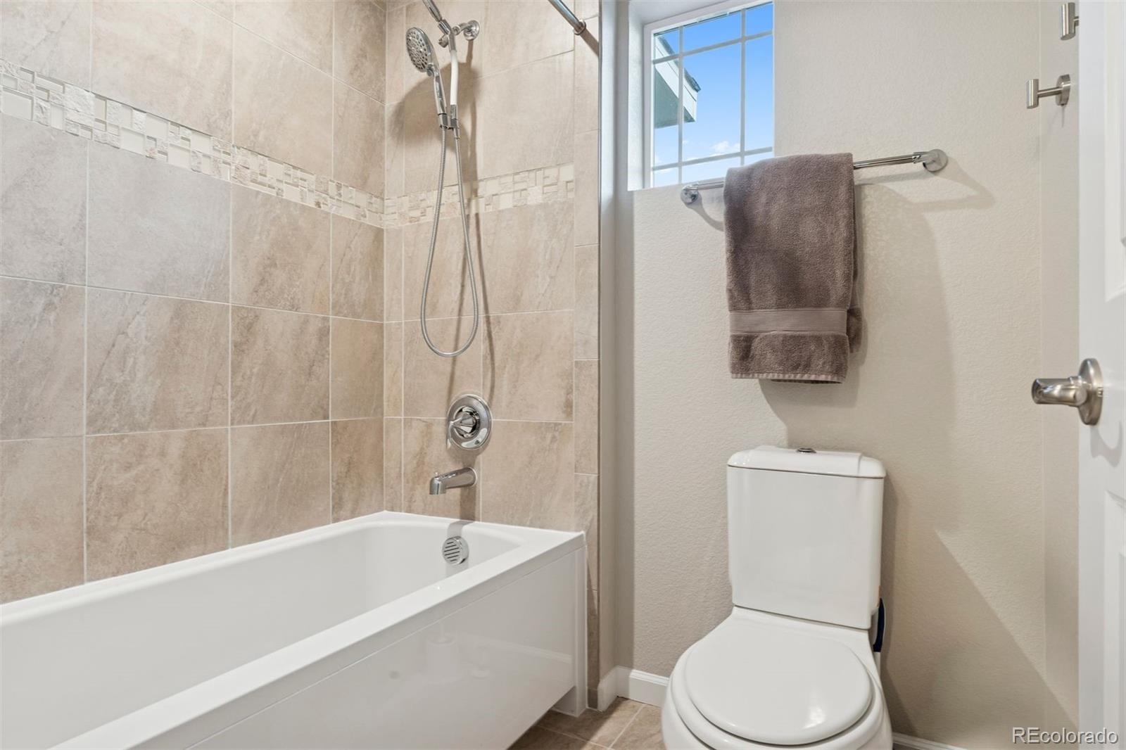 23897 E Rocky Top Avenue