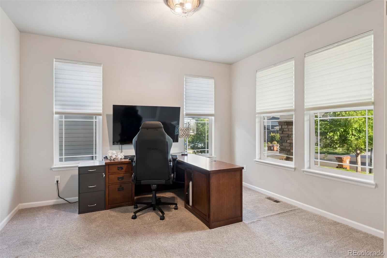 23897 E Rocky Top Avenue