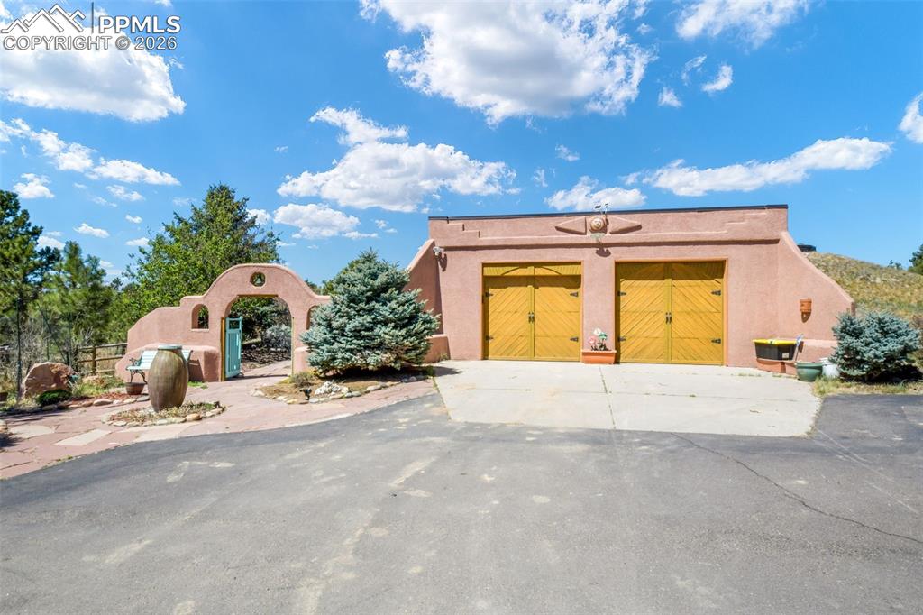 8020 Toltec Lane
