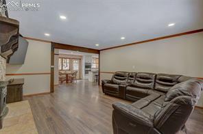 1315 W Bowman Avenue