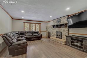 1315 W Bowman Avenue