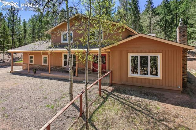 1315 W Bowman Avenue