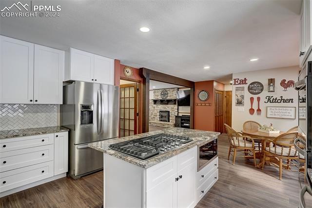 1315 W Bowman Avenue