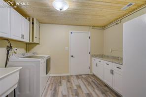 1315 W Bowman Avenue