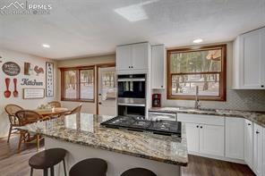 1315 W Bowman Avenue