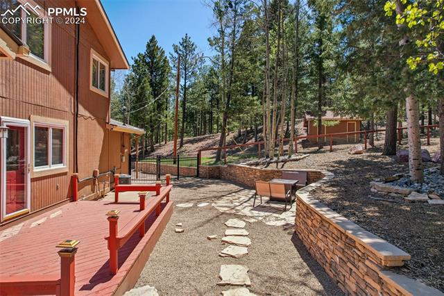 1315 W Bowman Avenue