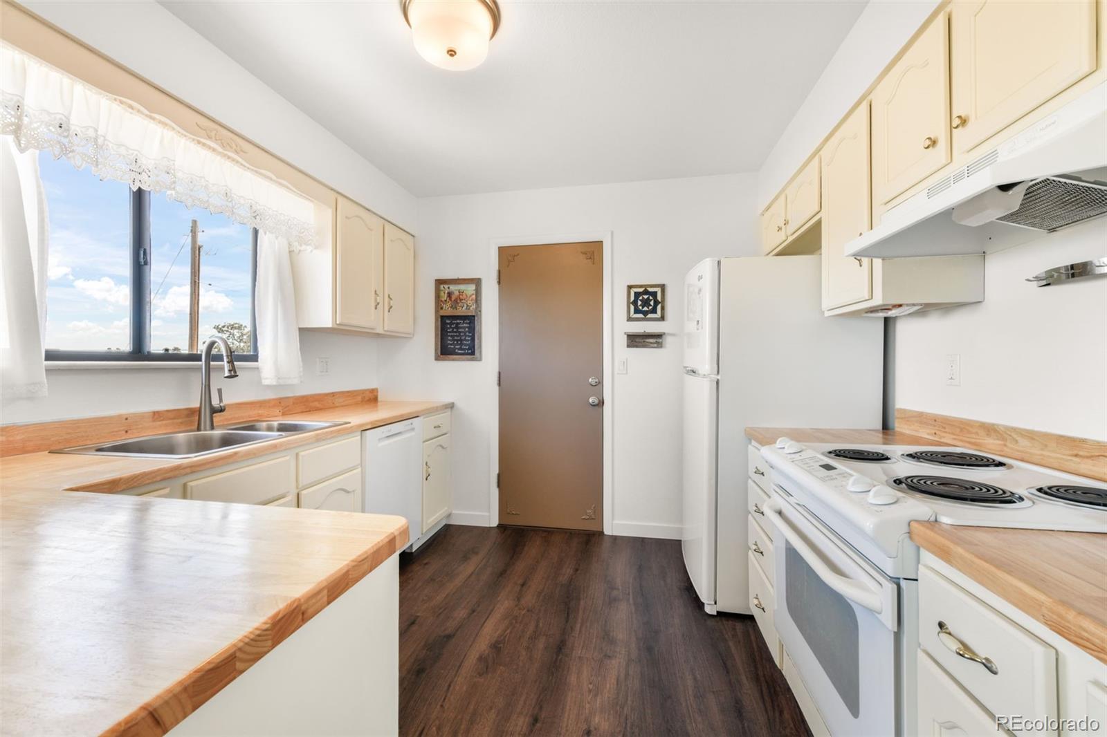 16735 High Tree Drive