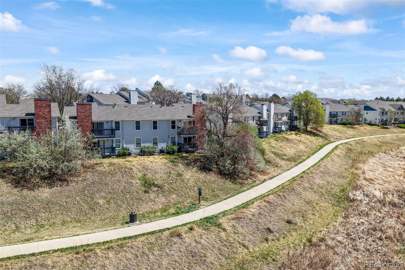 1323 S Cathay Court Unit: 202