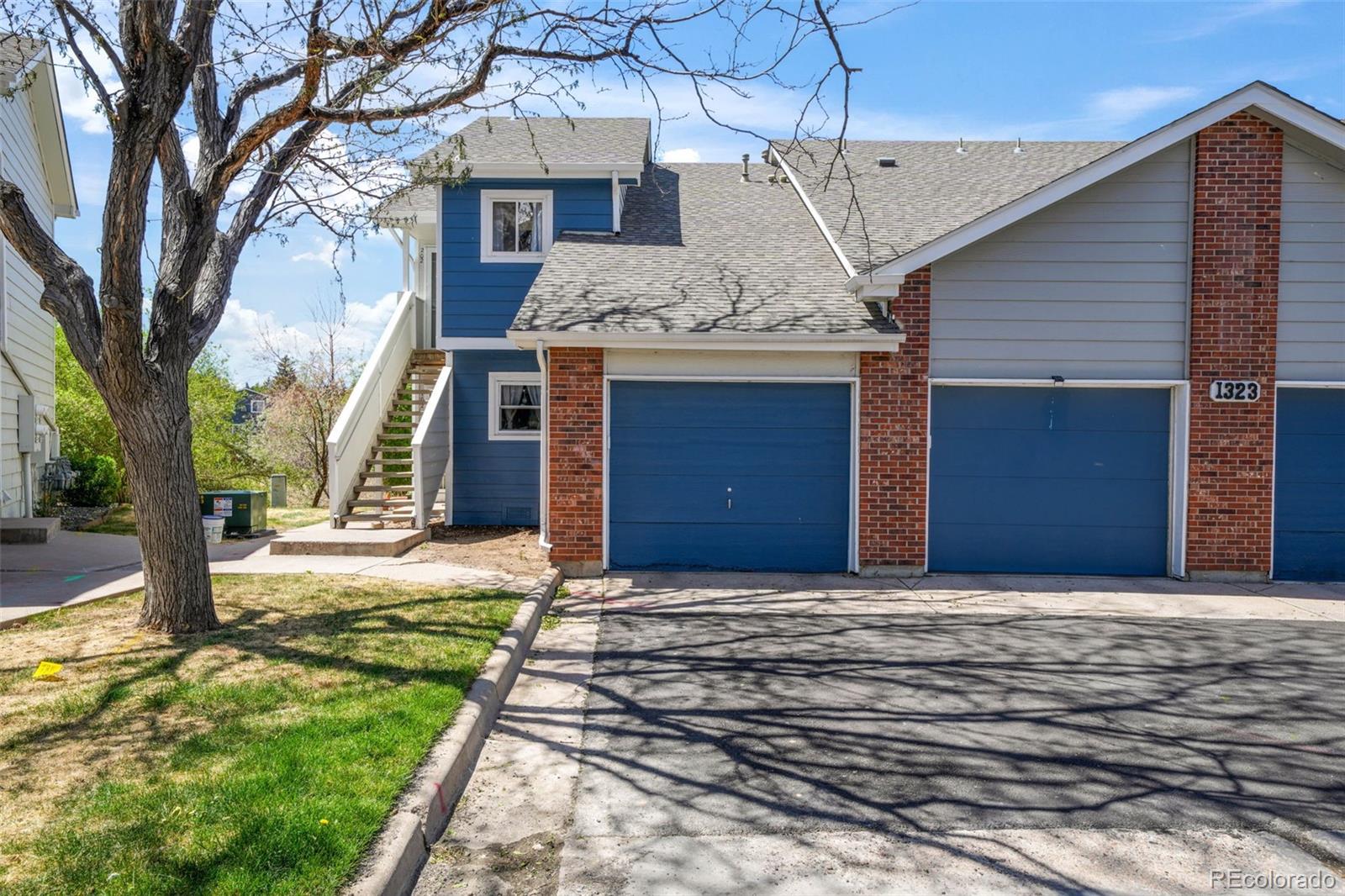 1323 S Cathay Court Unit: 202