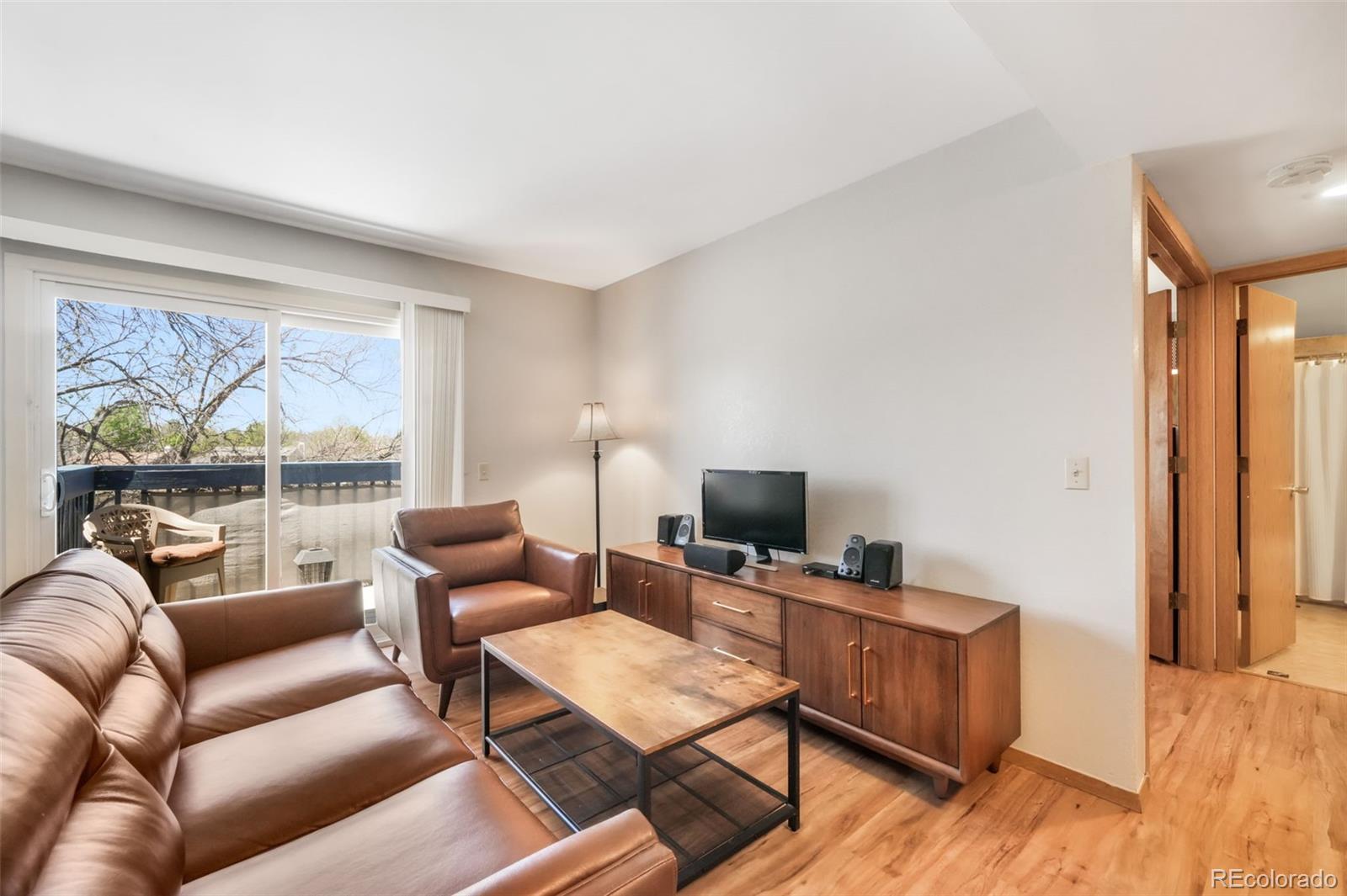 1323 S Cathay Court Unit: 202