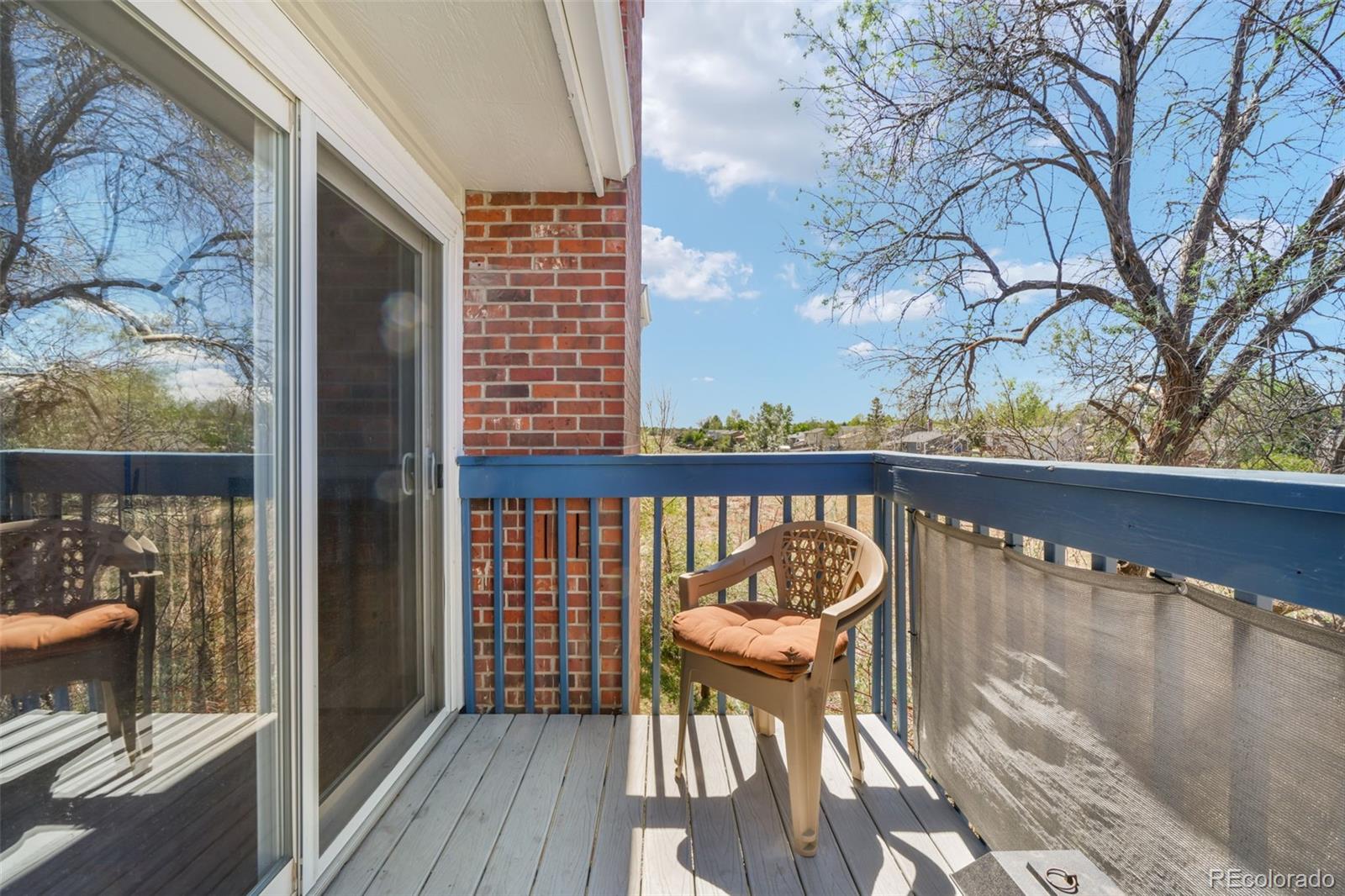 1323 S Cathay Court Unit: 202