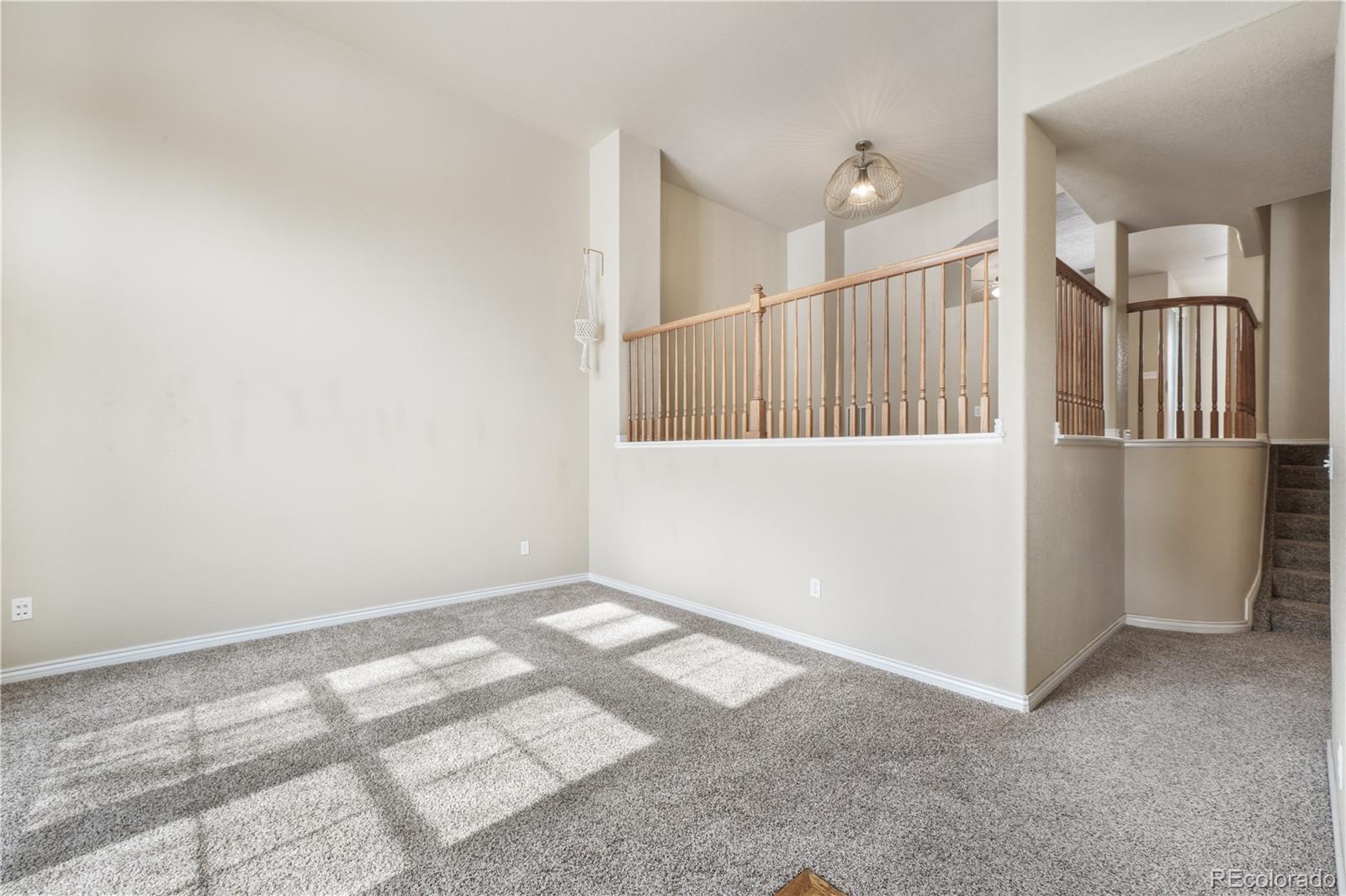 3329 Gladstone Creek Point