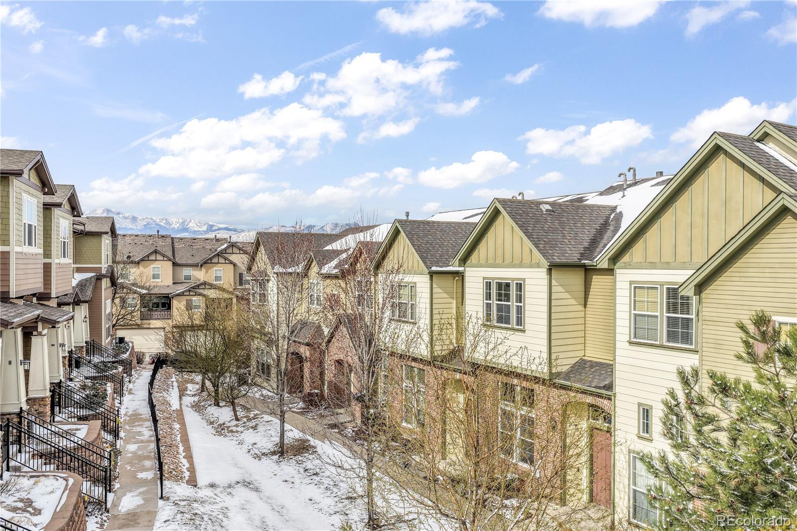 3329 Gladstone Creek Point