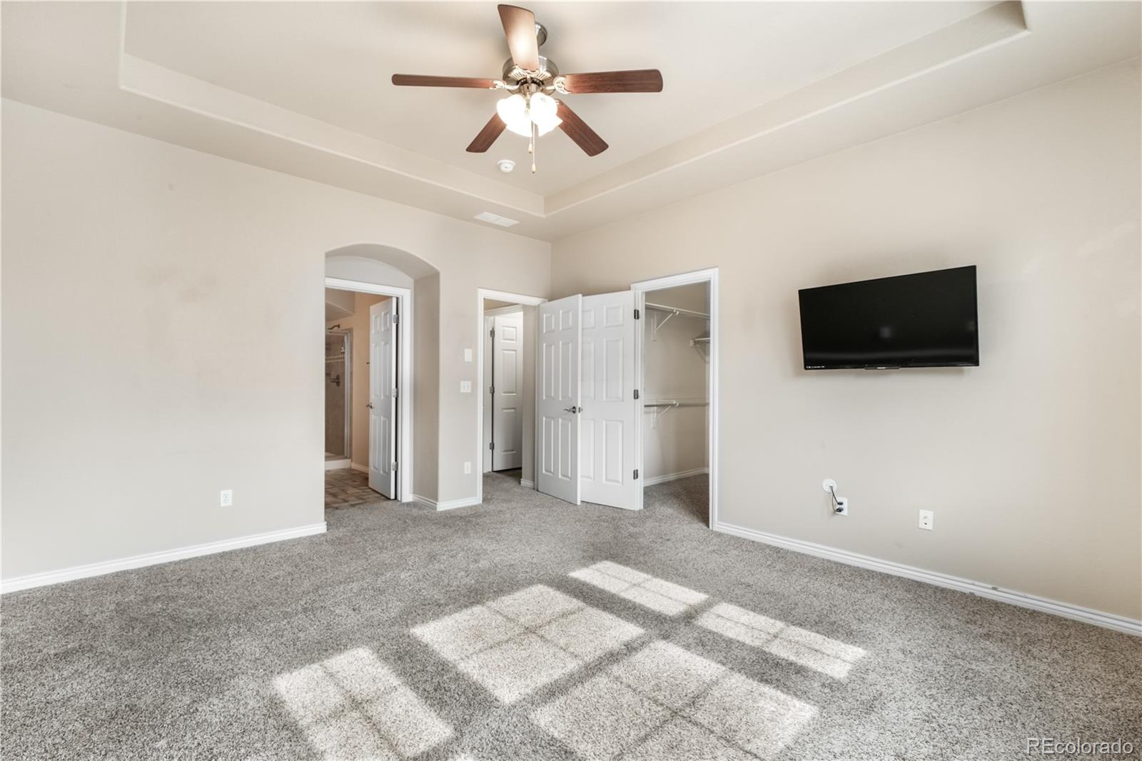 3329 Gladstone Creek Point