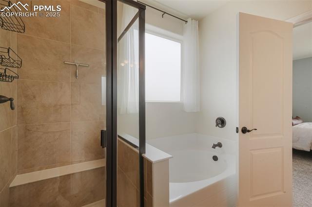 5584 Turnbury Circle