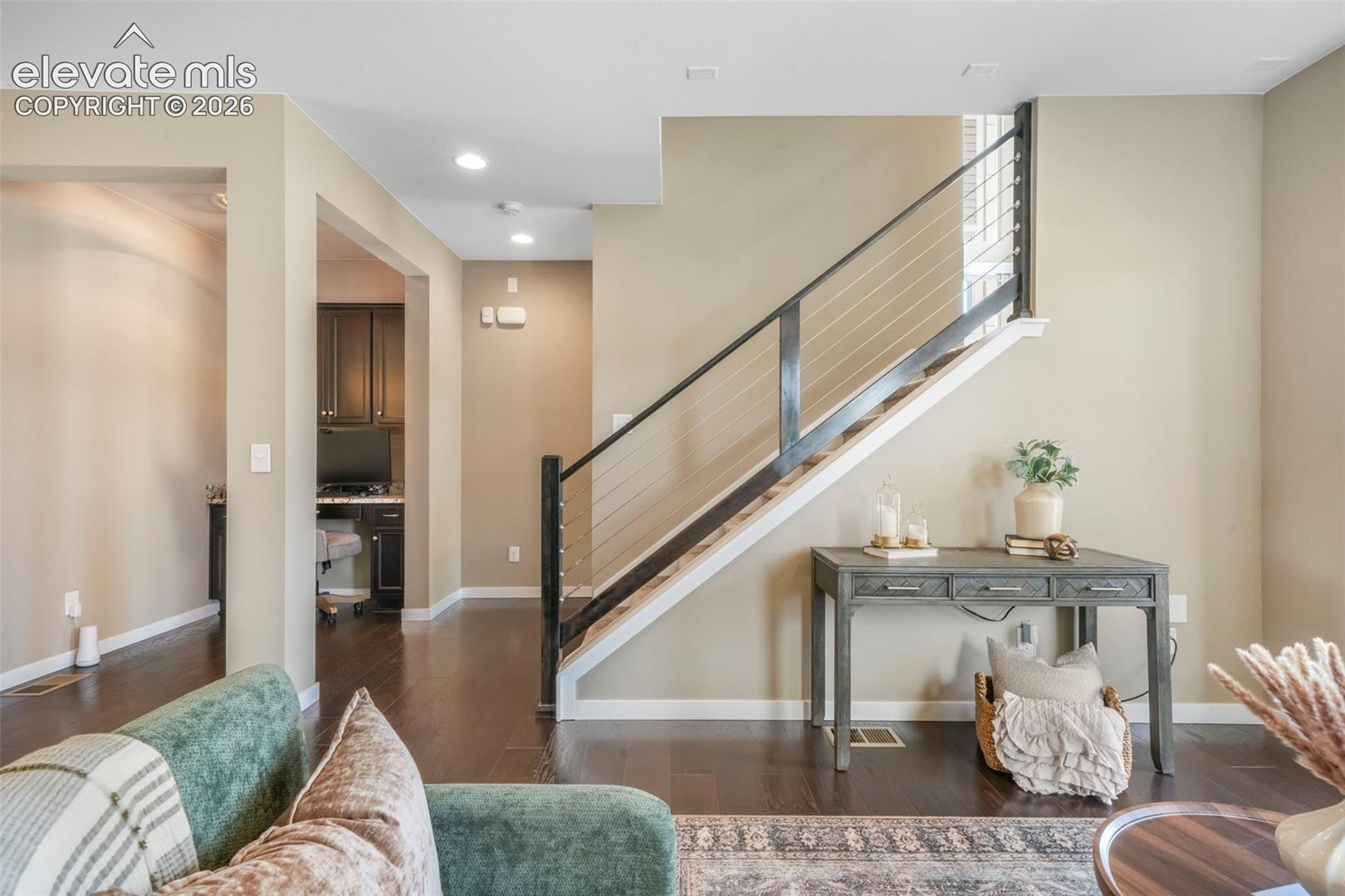 3562 Cerf Way