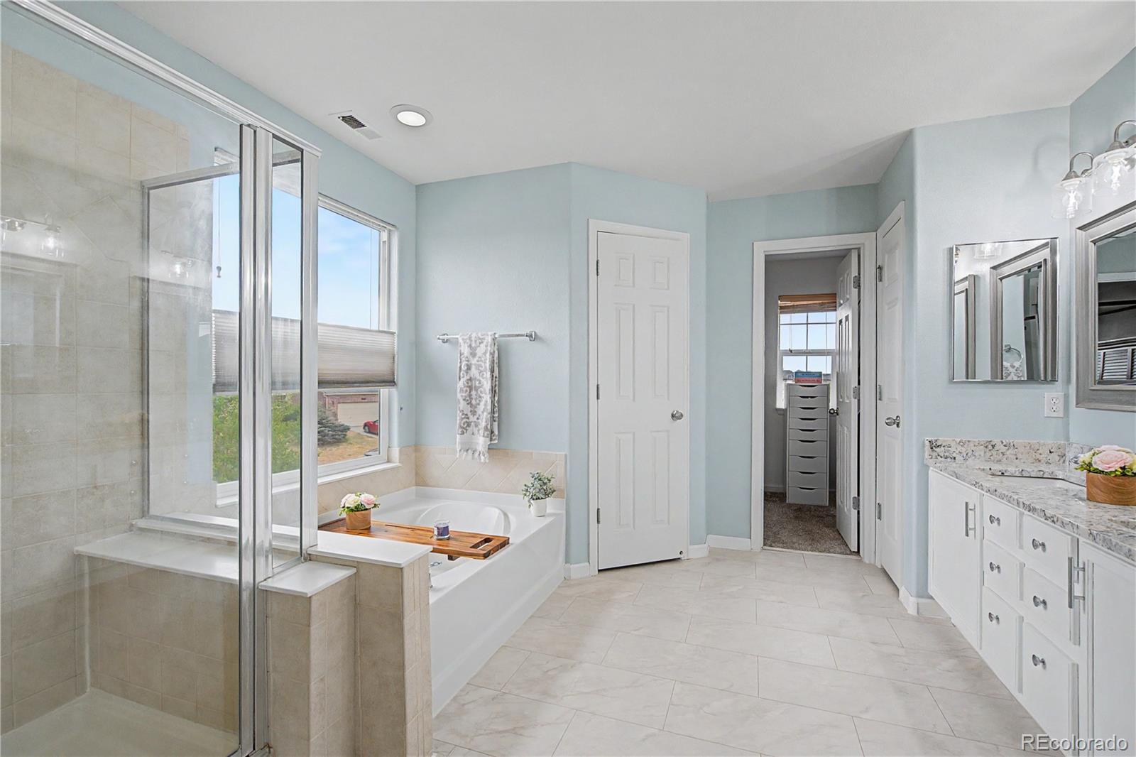 12801 Oakland Hills Road