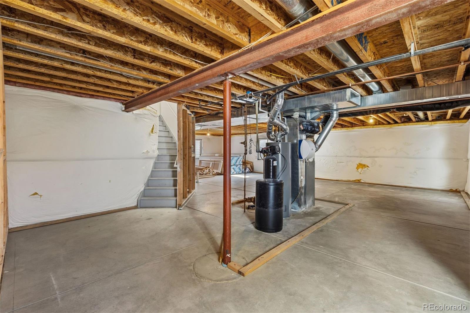 12801 Oakland Hills Road