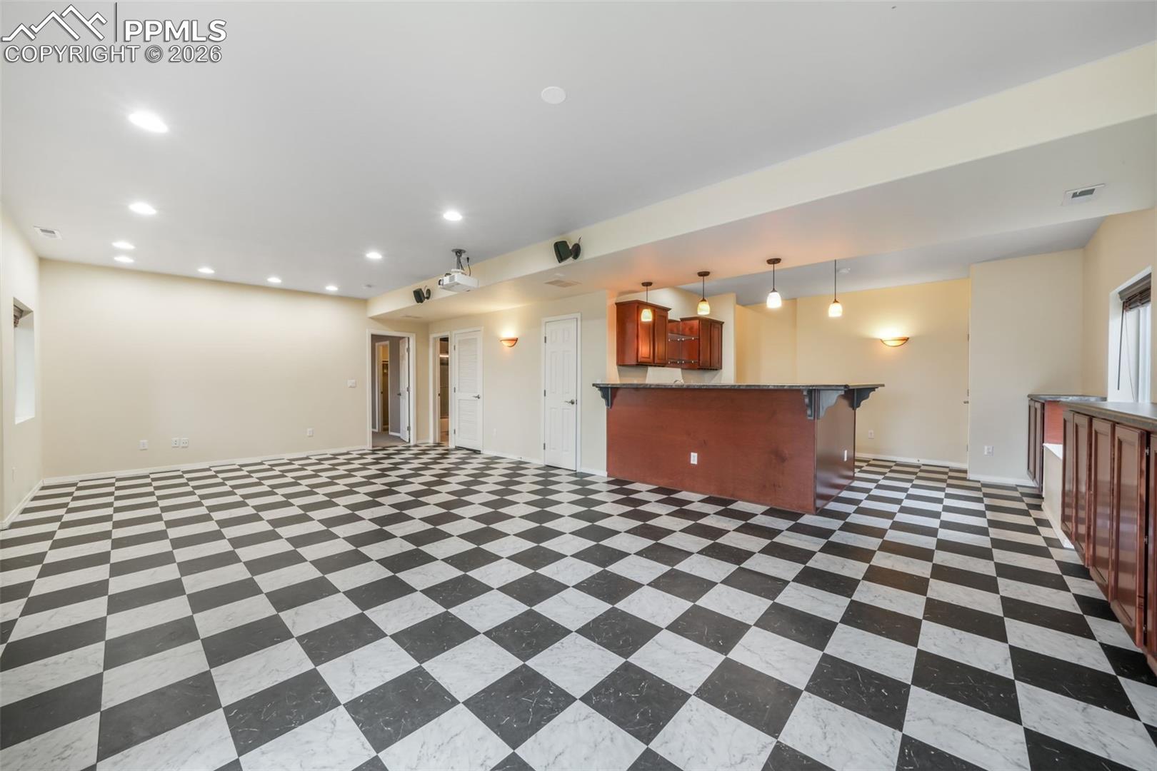 15656 Paiute Circle
