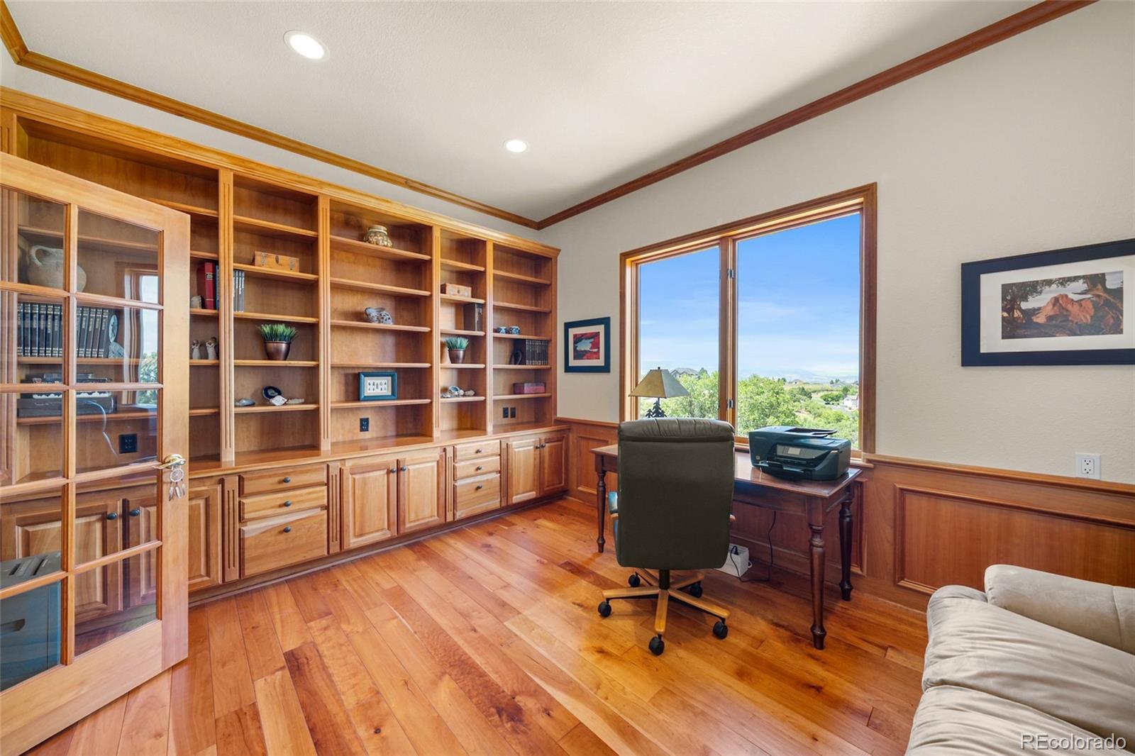 2561 Marlin Way