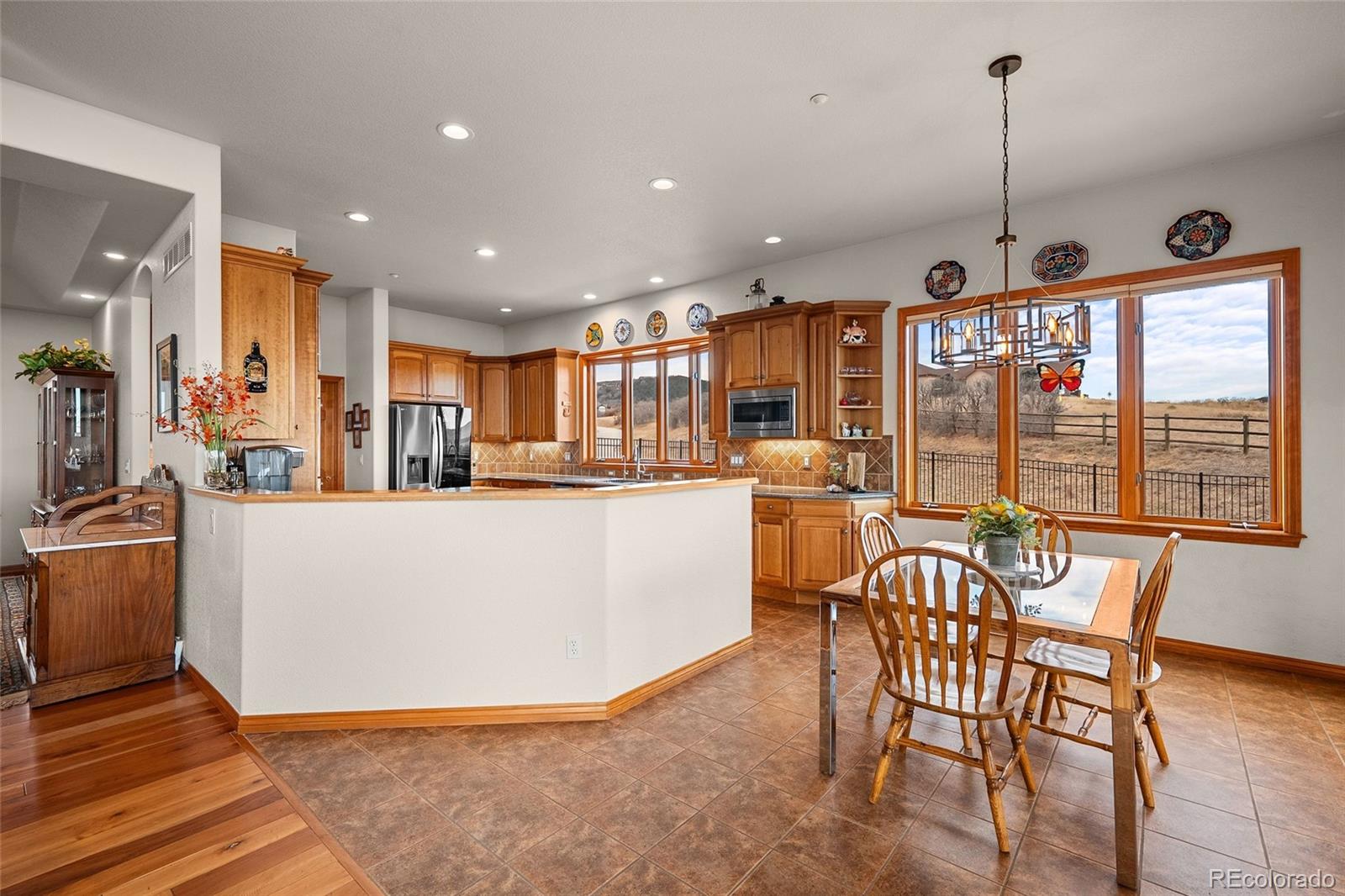 2561 Marlin Way