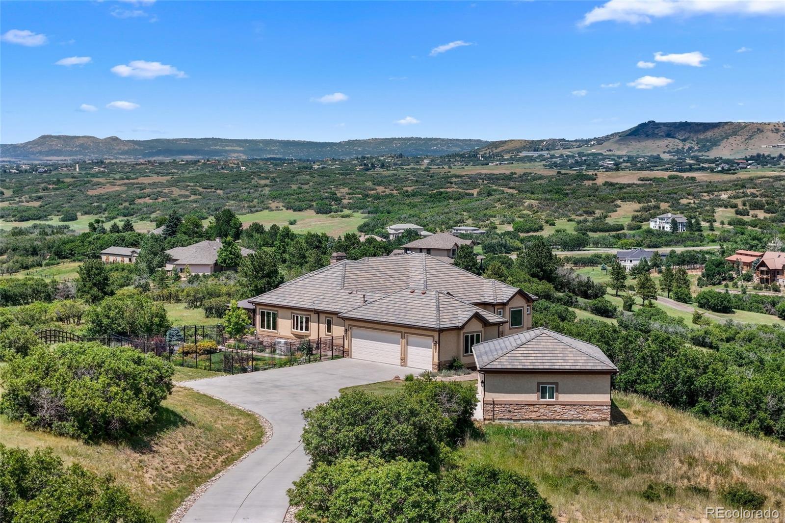 2561 Marlin Way