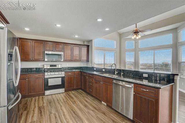 6817 Forestgate Drive