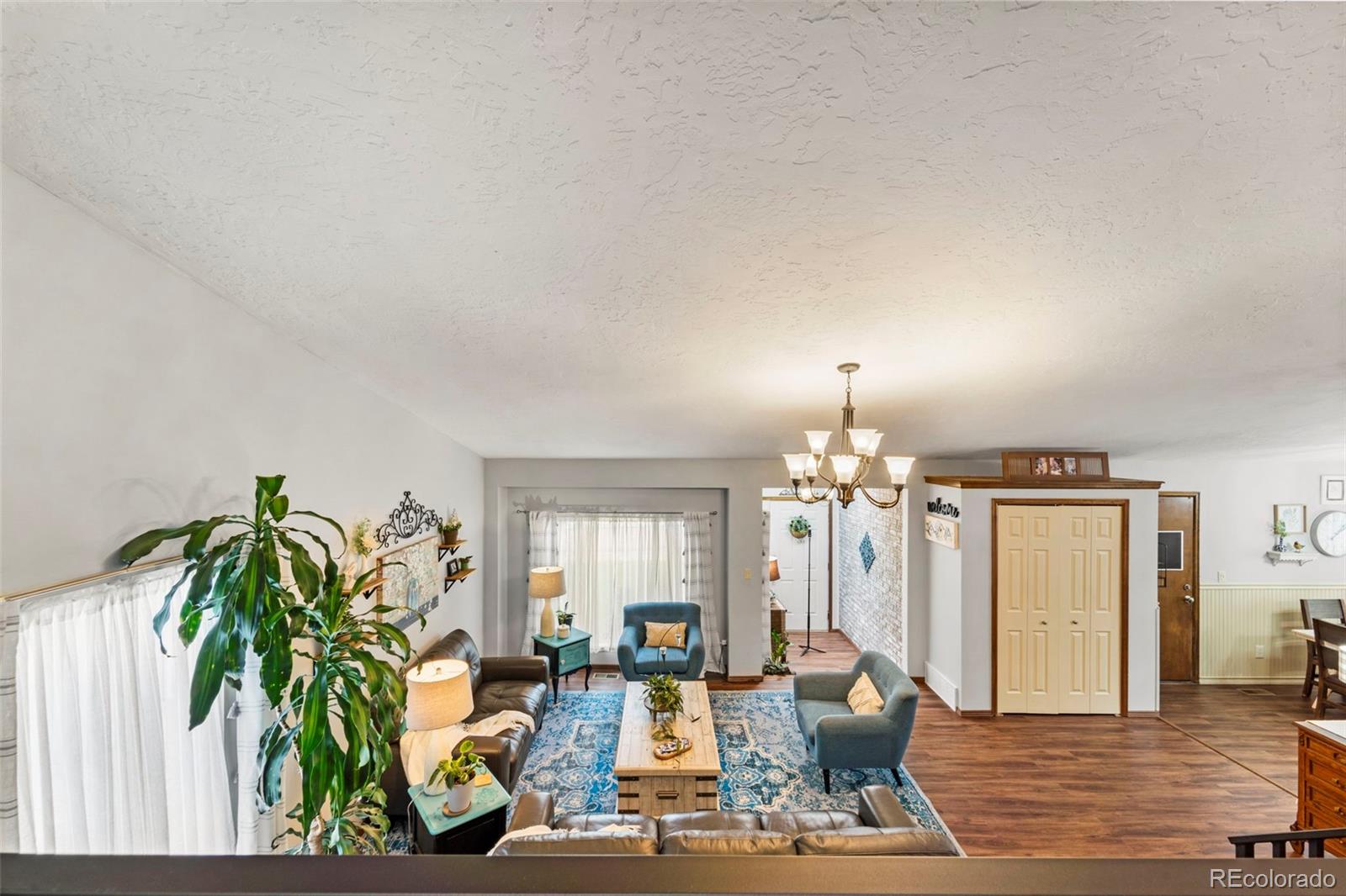 6150 Fall River Drive