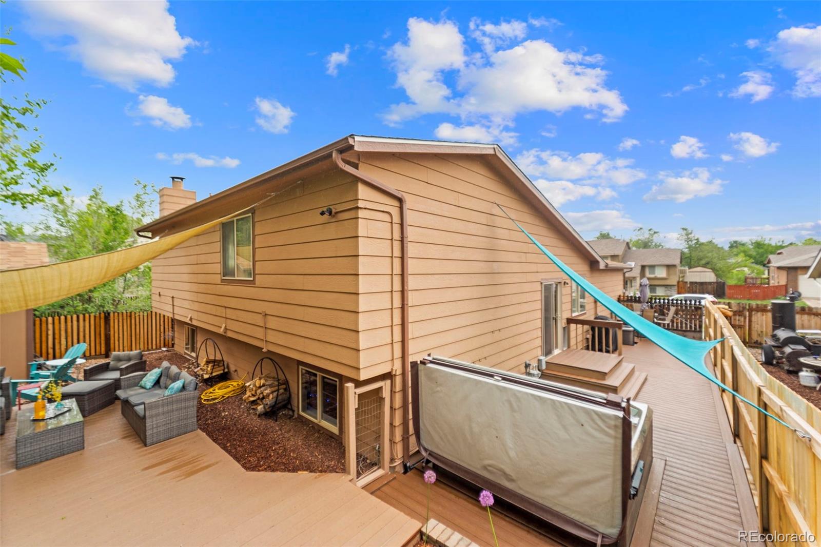 6150 Fall River Drive