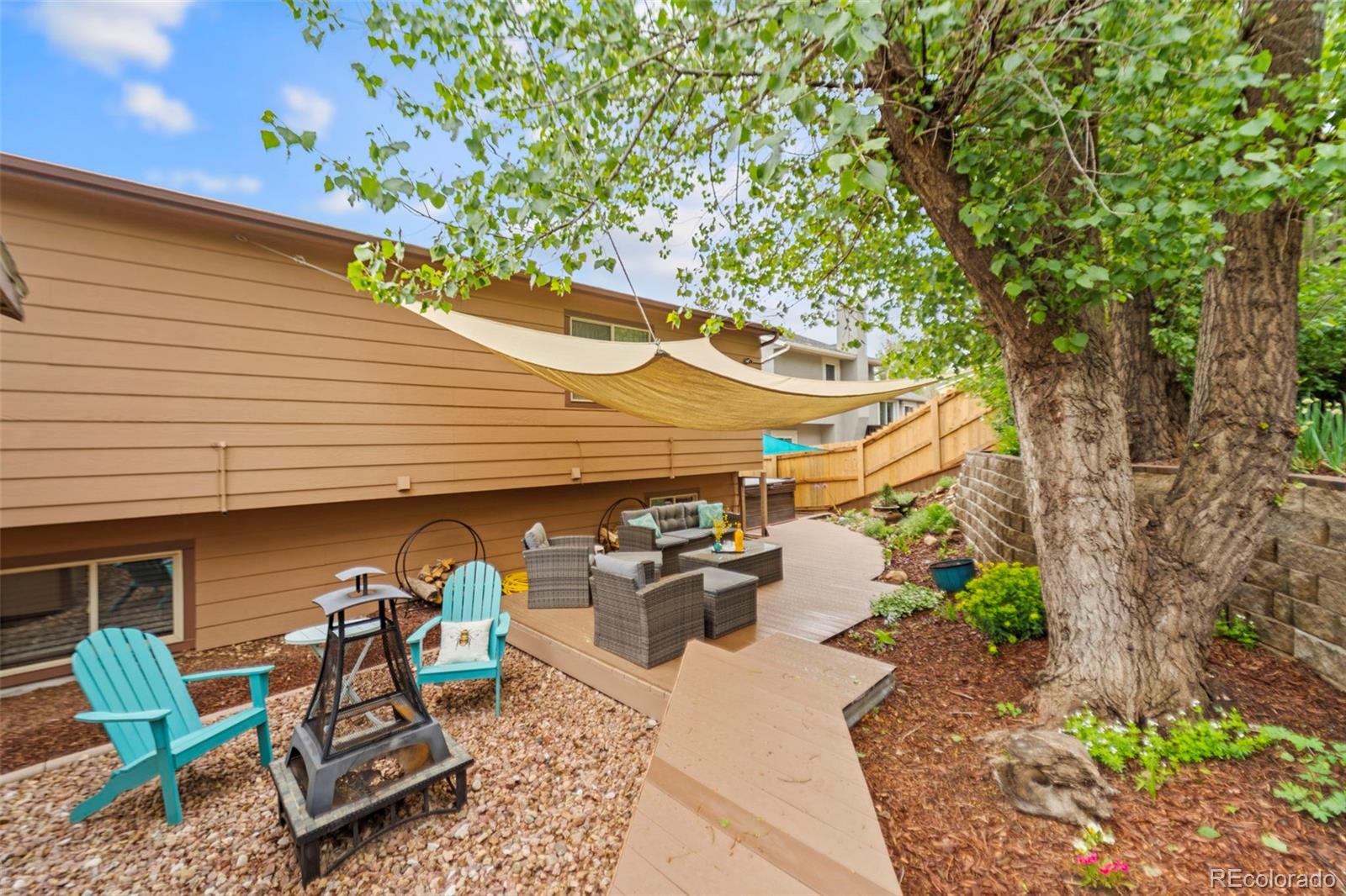 6150 Fall River Drive