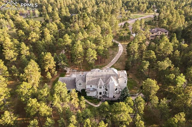 17165 Colonial Park Drive